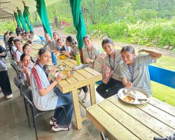 Std VIII Field trip to Forganic farm Khopoli